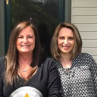 Lenora R McGowan's profile image
