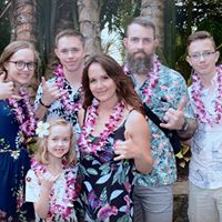 Sarah Marie's profile image