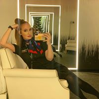 Rebecca Bourbo's profile image