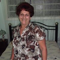 Vivian Perez's profile image