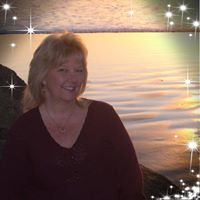 Debbie Richards's profile image