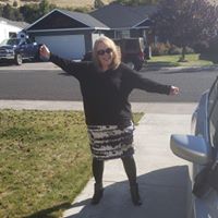 Loralyn Darnell's profile image