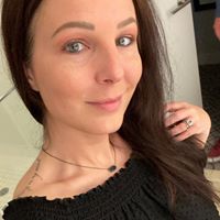 Carrie Matthews's profile image