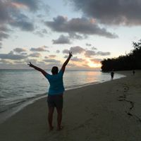 Annie Brett's profile image