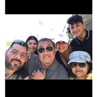 Charlie N Pamela Segura's profile image