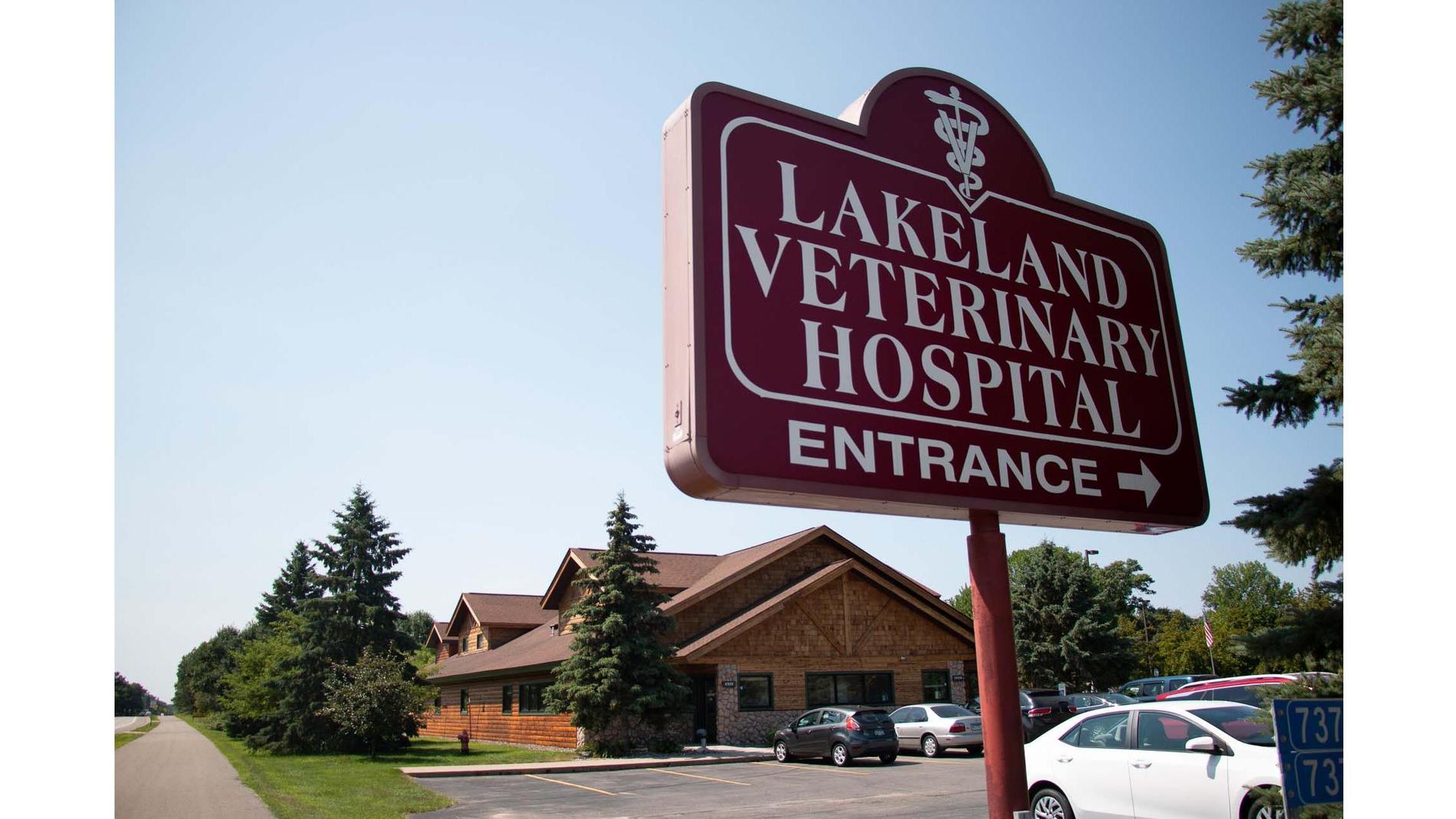 Lakeland Veterinary Hospital's cover image