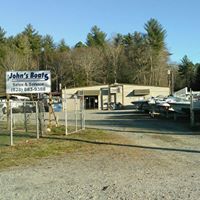 8. John's Boats Sales & Services