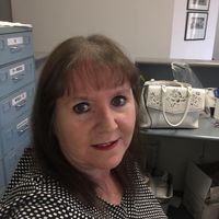 Julie Sewell's profile image