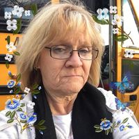 Carolyn Hunter's profile image