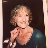 Lynn Lott's profile image