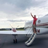 Wayne Russell's profile image
