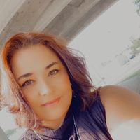 Lidia Smith's profile image