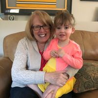 Mary Connors's profile image