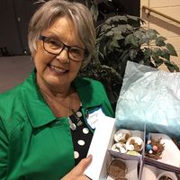 Carolyn Thompson Larsen's profile image