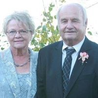 DeWayne-Cynthia Delzer's profile image
