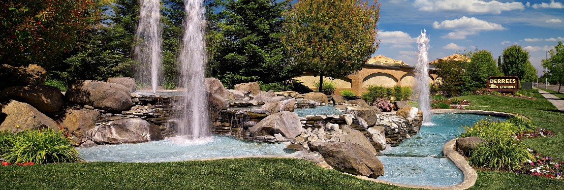 Derrel's Mini Storage's cover image