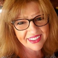 Debby Dallmus Lindsay's profile image