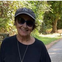 Valerie Sapio Martinez's profile image