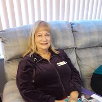 Ellie Leifer's profile image