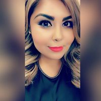 Vee Martinez's profile image