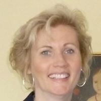 Elizabeth White's profile image