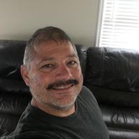 Ronald Viggiani Jr's profile image