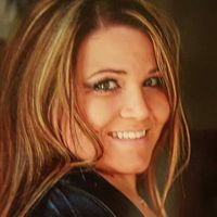 Nichol Bronson's profile image