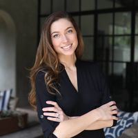 Lindsay Warnock's profile image