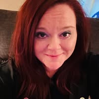 Deb Huggins's profile image