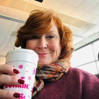 Laura Saunders's profile image