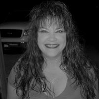 Teri Mills's profile image