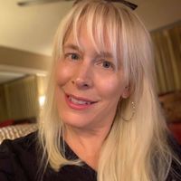 Lisa Anne Bickford's profile image