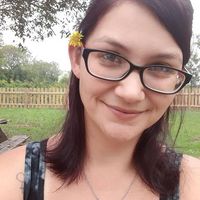 Tina Young's profile image