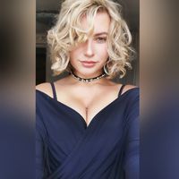 Katie Coates's profile image