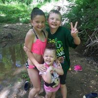 Debra Lynn's profile image