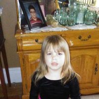 Laura Shafer's profile image
