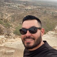 Robert Martinez's profile image