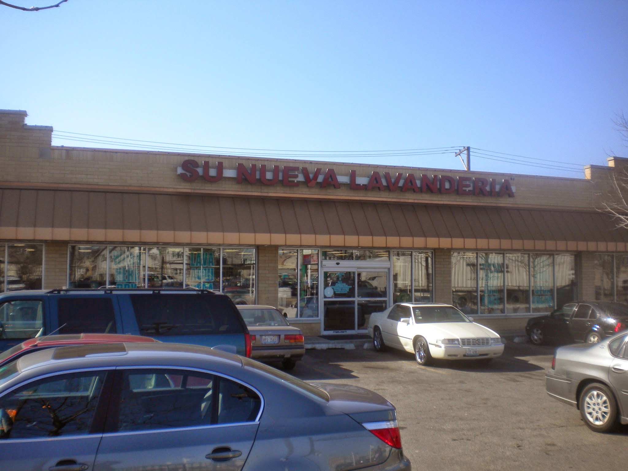 Laundromat On Michigan Avenue 74 - f0ucrya