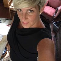 Christine Loo's profile image