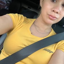 Savannah's profile image