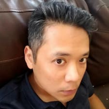 Robert's profile image