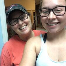 Desiree's profile image