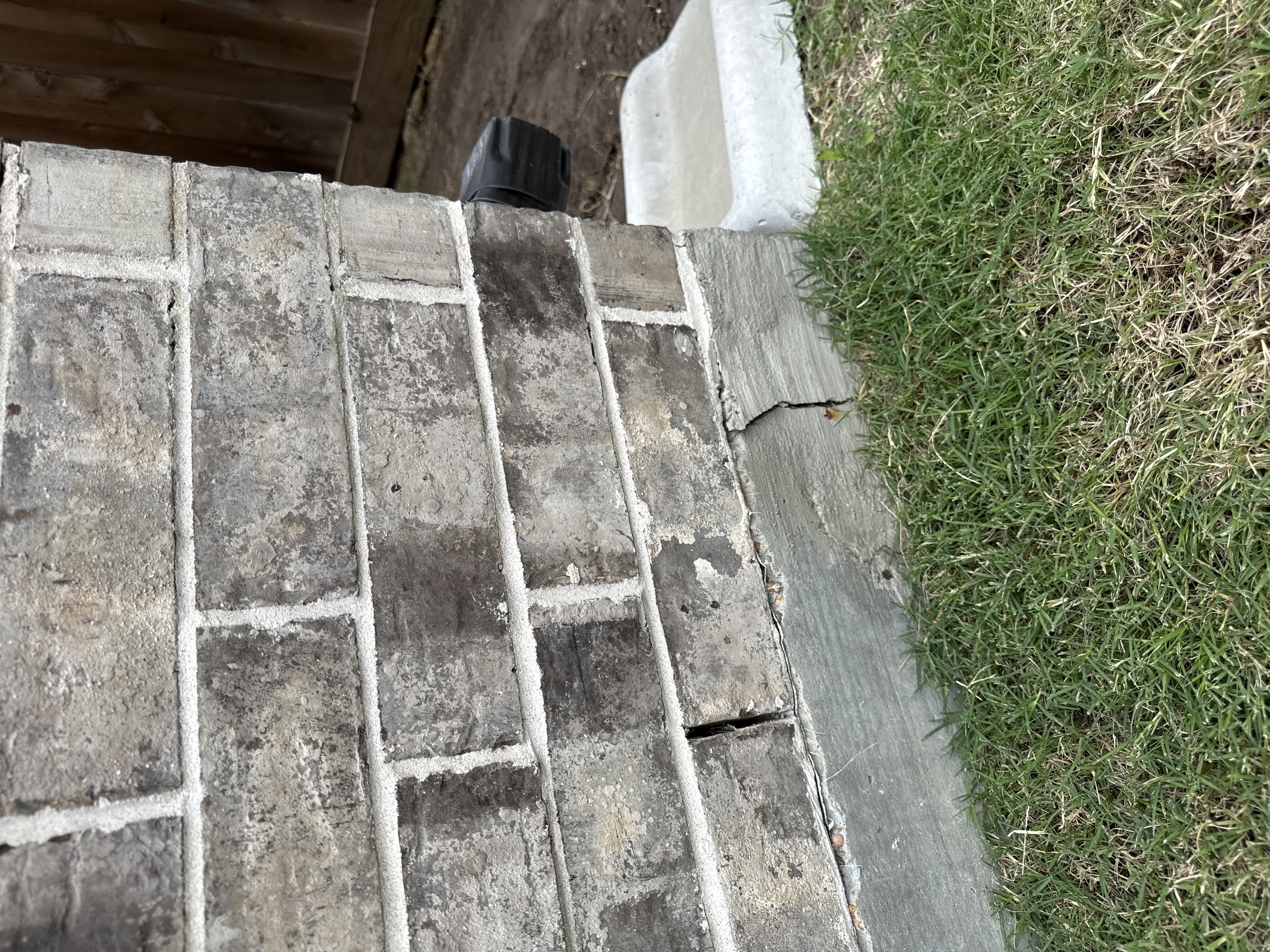 wannakorn c.'s post 1