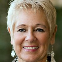 Linda Robinson's profile image