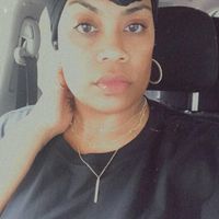 Micki Vee's profile image