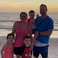 Liz Yetter Smith's profile image