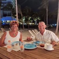 Suzanne T. Graham's profile image