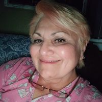 Cynthia Lucero Flores's profile image