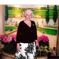 Grace Schoenemann's profile image