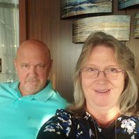 Cindi McPherson Sanders Buettner's profile image